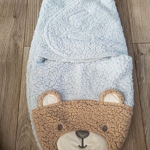 NWOT Chick Pea Swaddler
